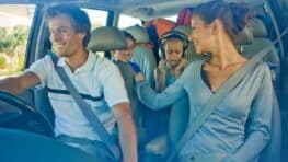 5 astuces pour rendre les longs trajets en voiture plus agréables pour les enfants