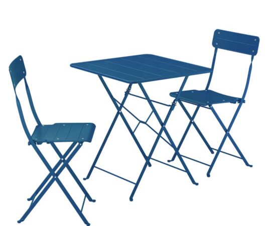 Ce nouvel ensemble table et chaises IKEA va faire un carton sur votre terrasse-article