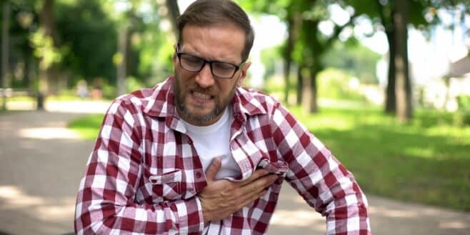 Ce syndrome cardiaque frappe surtout en vacances et vous ne savez même pas que vous êtes à risque