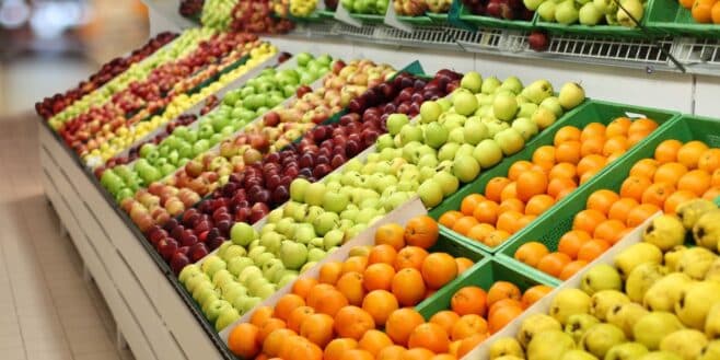 C’est le fruit préféré de nombreux Français mais c’est aussi le plus contaminé par les pesticides selon une étude