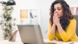 Elle poste 250 candidatures en deux ans et ne trouve toujours pas de travail