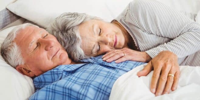 Si vous avez plus de 60 ans, ce symptôme la nuit peut être le signal d’un AVC à venir