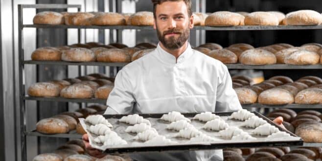 Vous ne regarderez plus vos croissants de la même façon : un boulanger révèle une arnaque choquante