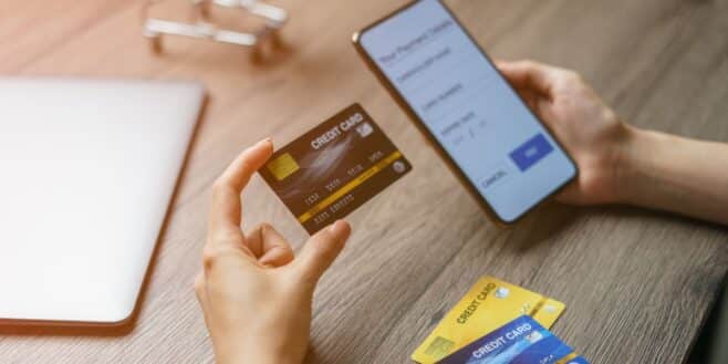 Carte bancaire : l’option cachée qui aide à mieux gérer son budget