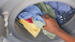 Cette température à laquelle laver les serviettes pour éradiquer germes et bactéries