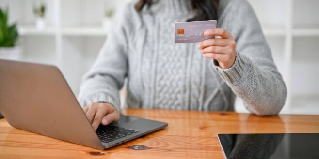 Crédit conso : des frais s'ajoutent, mais vous pourriez éviter de les payer grâce à cette astuce