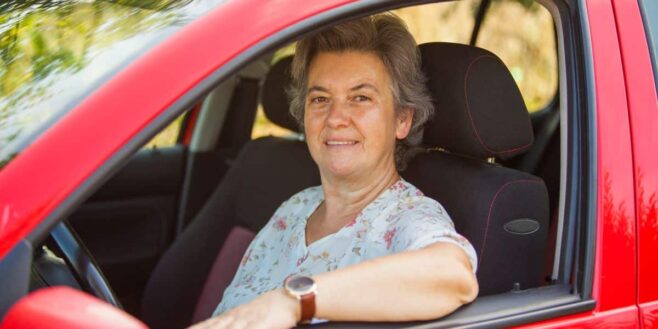 Permis de conduire : des visites médicales obligatoires pour les seniors après 60 ans ?