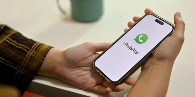 WhatsApp : de nouveaux outils déployés pour se prémunir contre les arnaques qui se multiplient