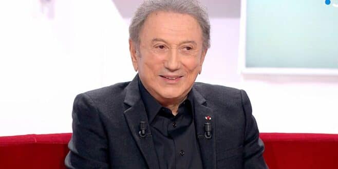 À 80 ans et victime du cancer il pratique un dernier accouchement : le témoignage de Michel Drucker