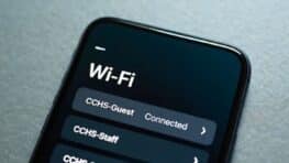 Ce bouton caché sur les Samsung améliore votre Wi-Fi instantanément