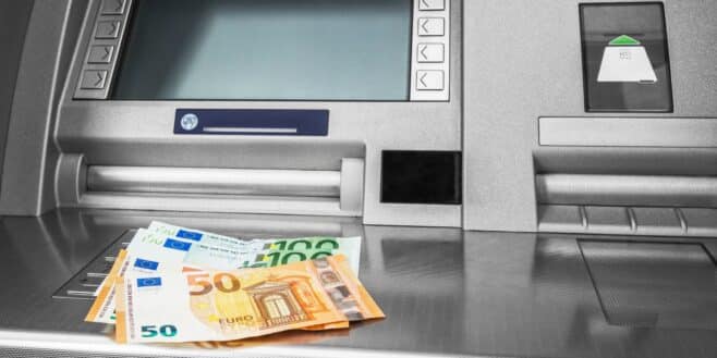 Distributeurs de billets : ce geste essentiel pour se protéger des arnaques