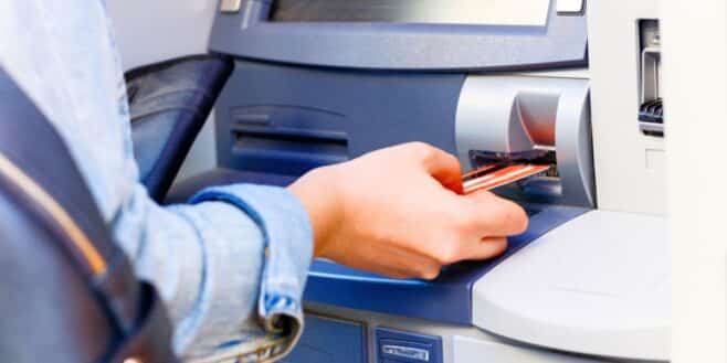 Fini les distributeurs de billets, les retraits d'espèces vont se développer aux commerces de proximité en 2026