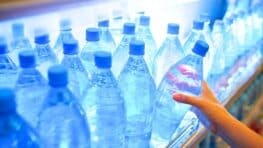 Mont Roucous : pourquoi cette marque d'eau en bouteille adorée des parents disparaît des rayons ?