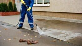 Nettoyage du trottoir devant sa maison : obligation ou abus ? Voici ce qu’impose la loi