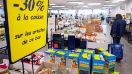 Noz rachète 2 millions de vêtements Jennyfer et va les vendre à des prix totalement fous