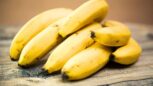 Cette astuce de cuisine empêche vos bananes de noircir trop vite