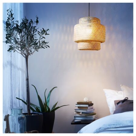 Cette lampe Ikea design et pas chère devient un best seller en 2025