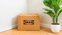 Cette table extensible IKEA peut accueillir 6 personnes à un prix fou