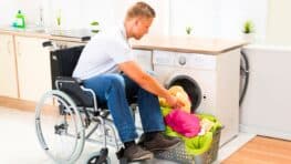 Hygiène : à quelle fréquence faut-il vraiment laver ses serviettes selon un microbiologiste