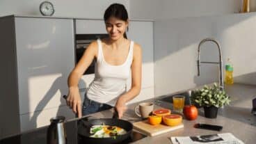 “Moins de 10 €” : 15 trouvailles cuisine qui font vraiment gagner du temps