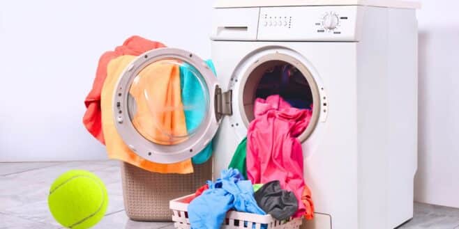 Une simple balle de tennis : votre meilleure alliée pour vos lessives ?