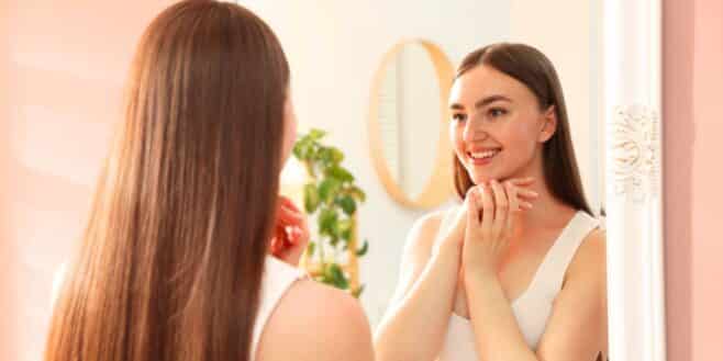 Vous avez l'habitude de parler tout seul ? Ce que cela signifie selon la psychologie