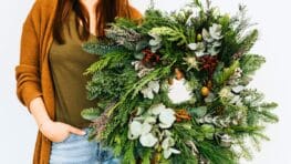 Cette enseigne possède la plus belle couronne de Noël et vous devez l'acheter d'urgence