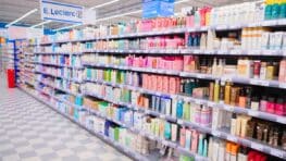 Leclerc dévoile une promo surprise sur les produits beauté avant les fêtes