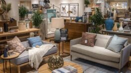 Maisons du Monde lance un lampadaire design à petit prix qui séduit les fans de déco