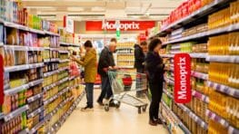 Monoprix fait sensation avec une bougie parfumée haut de gamme à petit prix