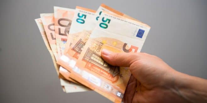 Cadeau de Noël : ces règles à connaître si vous souhaitez verser de l'argent