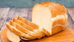 Ce pain de mie vendu en supermarché obtient la note parfaite de 100/100 sur Yuka