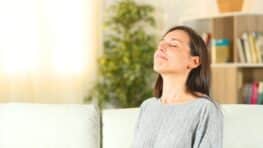 Ces astuces naturelles pour rendre l'air de votre maison beaucoup plus sain