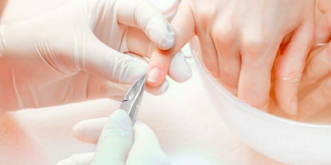 Cette manucure est parfaite pour rajeunir les mains