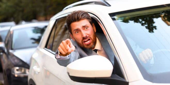 Cette route de 240 km sans aucun virage rend tous les automobilistes fous