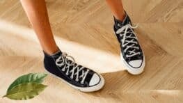 Glissez une feuille de laurier dans vos chaussures pour un boost d'énergie