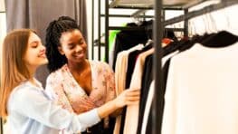 H&M : tout le monde s'arrache ce pull confortable et chaud pour l'hiver