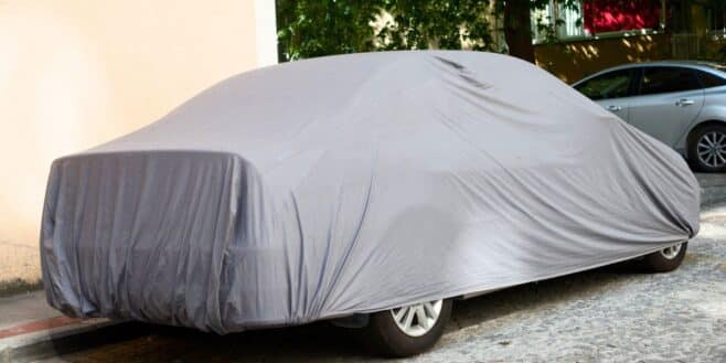 Protégez votre voiture du froid avec cette housse de protection Lidl à prix bas