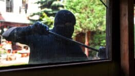 Cambriolages : cette méthode discrète permet aux voleurs de repérer votre absence