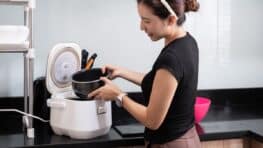 Lidl lance un cuiseur pour les types de riz, sans qu'il colle ni déborde