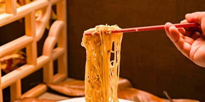 Nouilles asiatiques: 60 Millions de consommateurs alerte sur les additifs d’un produit plébiscité par les étudiants