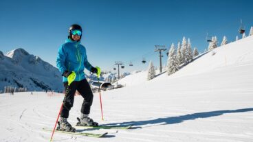 mcetv - Station des Alpes à 10 € la journée : ce bon plan ski sous la neige à ne pas manquer en février 2026