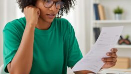 Tuxboard - Frais de tenue de compte : ces facturations bancaires augmentent de 5,9% en 2026