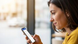 Tuxboard - WhatsApp lance une fonction qui renforce la confidentialité de vos conversations en 2026