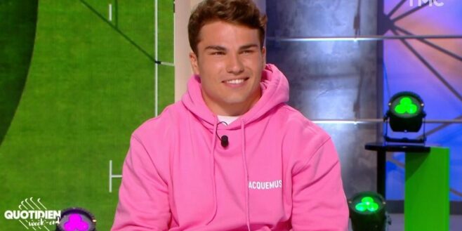 Antoine Dupont : son vrai salaire révélé, bien moins élevé que vous ne le pensez