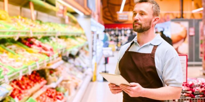 « Je suis directeur d’un hypermarché Carrefour » : combien je gagne vraiment chaque mois