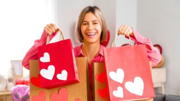 Pandora sublime votre visage avec ces boucles d'oreilles en argent