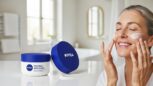 Tuxboard - Nivea lance un baume anti-rides à 15 euros qui remplace le pot bleu : 91% d'hydratation en 24h pour vos rides