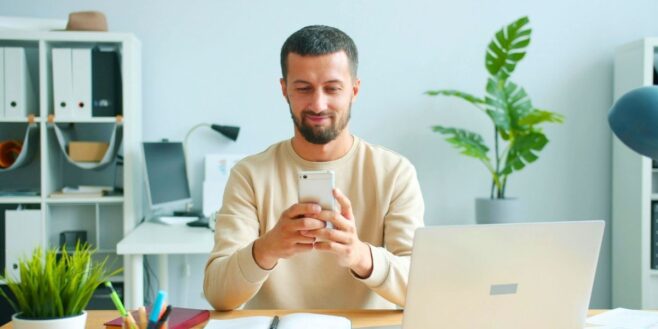 Ces 3 réglages iOS et Android soulagent vraiment les yeux presbytes mieux que la taille du texte