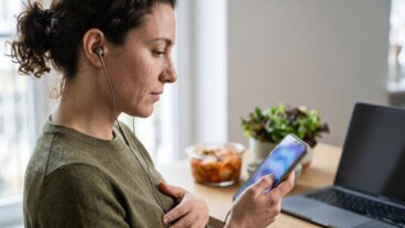 Tuxboard - Ce documentaire Netflix sur le ventre change tout ce qu'on croyait savoir sur la graisse abdominale